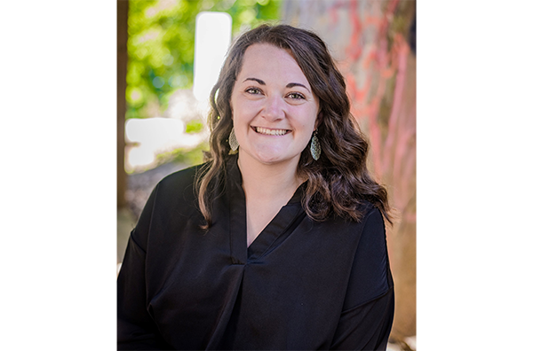 Sydney DeJonge headshot